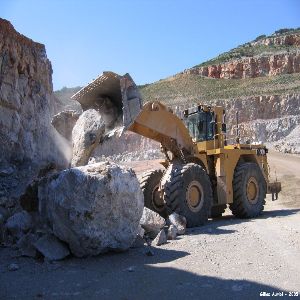 وارد کننده قطعات ماشین آلات کاترپیلار